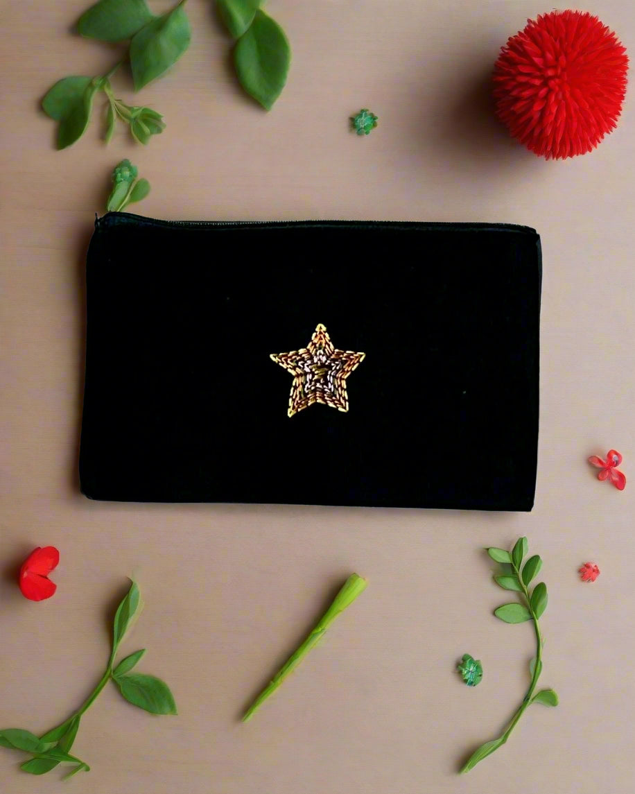 Canvas Zipper Pouch with embroidered multicoloured star