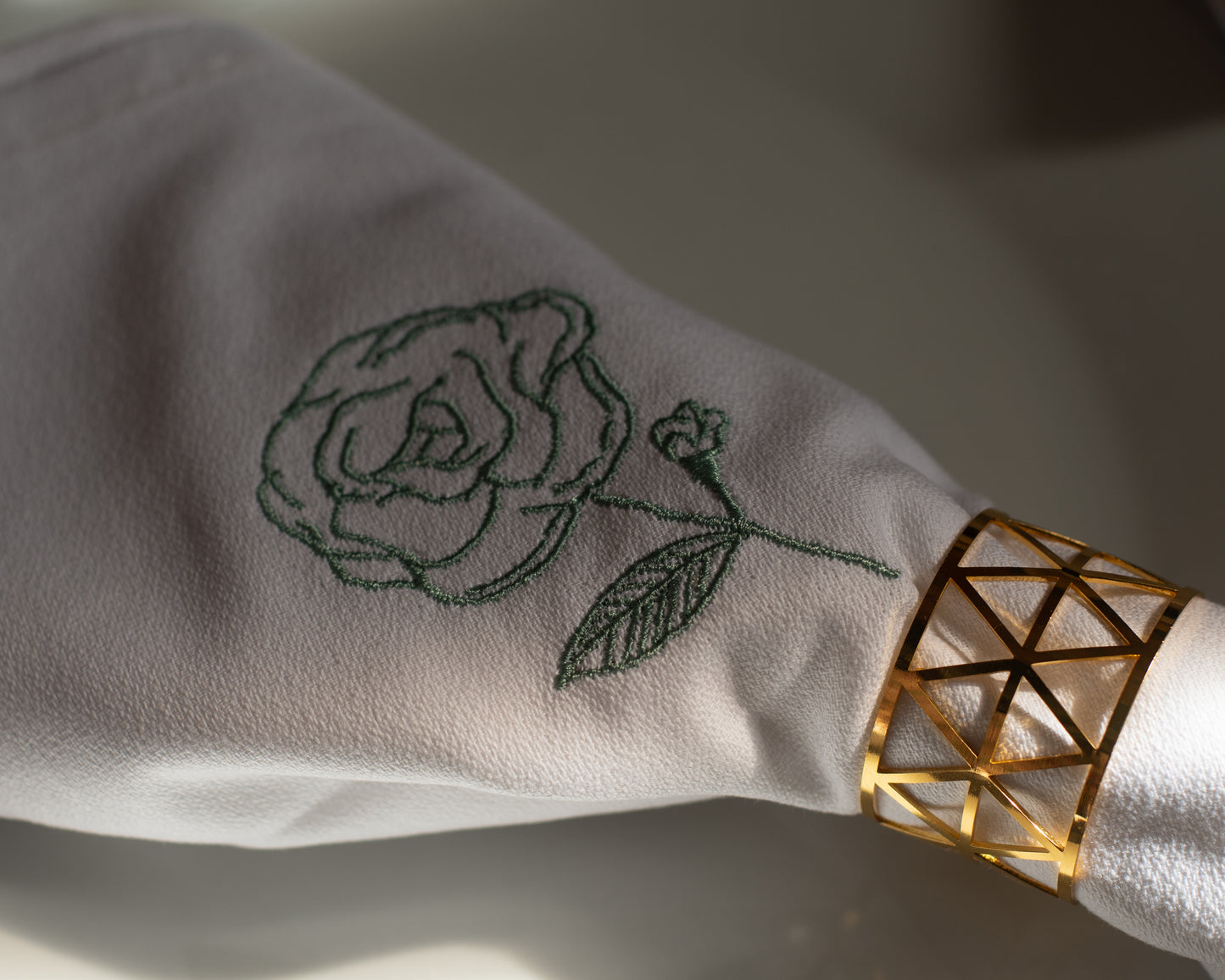 White Cloth Napkin With Rose Embroidery