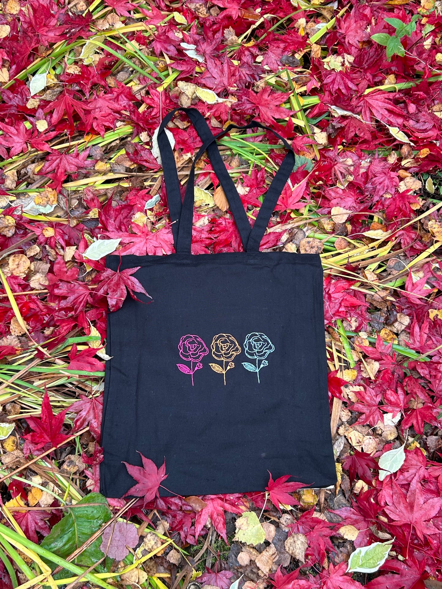 Roses Tote Bag